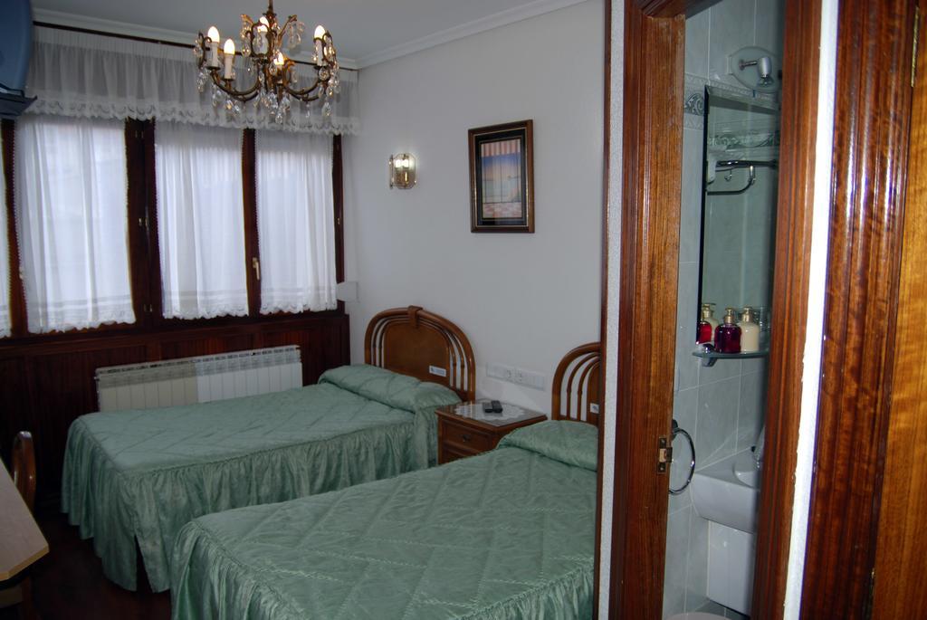 Pension Araba Vitoria-Gasteiz Room photo