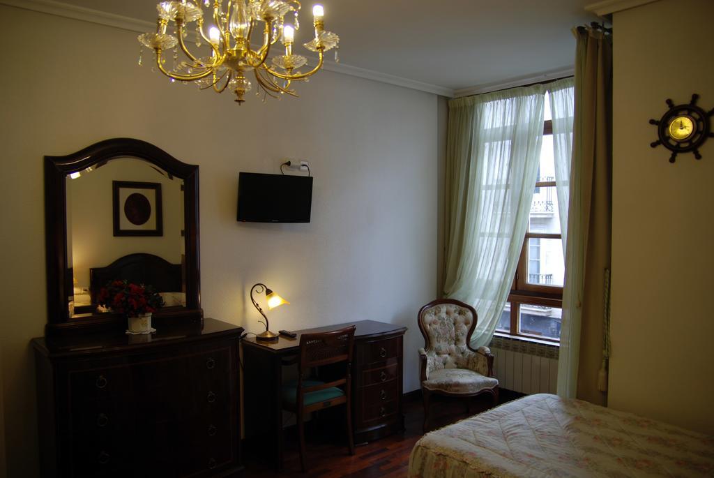 Pension Araba Vitoria-Gasteiz Room photo