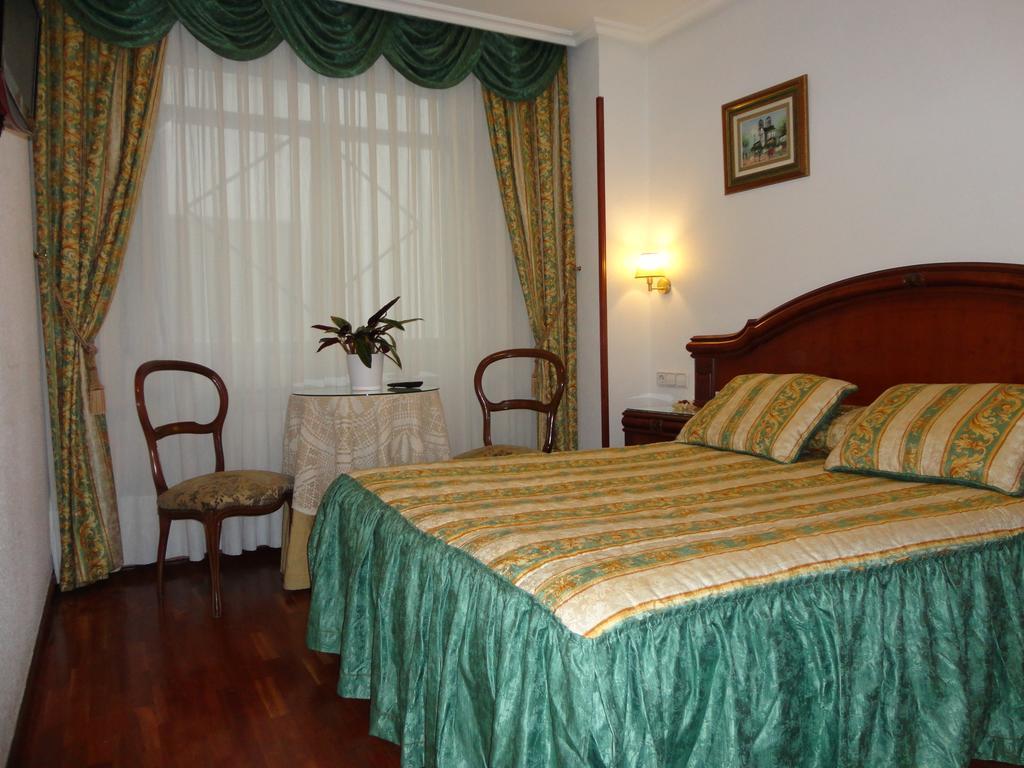 Pension Araba Vitoria-Gasteiz Exterior photo
